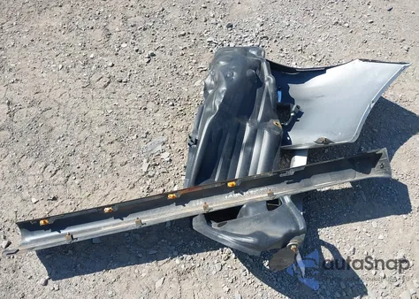 2010 Toyota Corolla Le z USA, uszkodzony, nr VIN 2T1BU4EE5AC352555